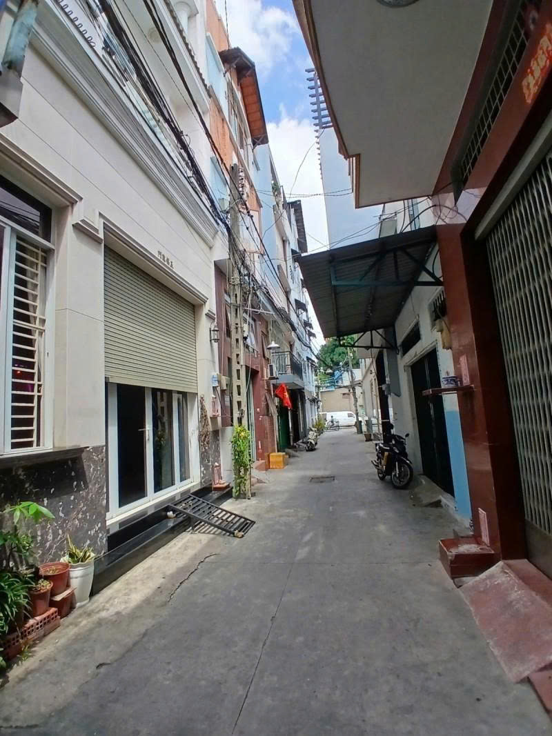 NHÀ MỚI 2 TẦNG – HẺM XE HƠI HỒNG BÀNG – 44M² – TẶNG FULL NỘI THẤT CAO CẤP – GIÁ CỰC TỐT nhỉnh 7 TỶ - Ảnh chính